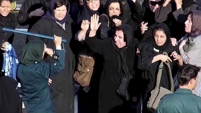 منع النساء من دخول