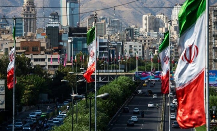 يمثلون نصف الشعب