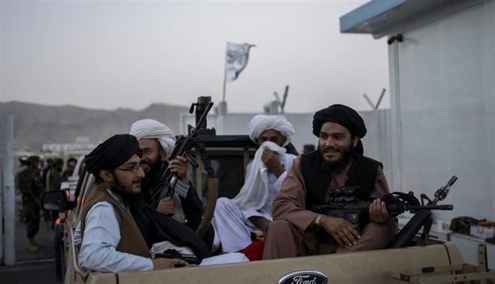 التناقضات تعصف بـ«طالبان»..