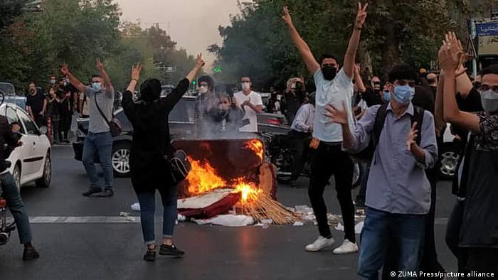 اغتيال بأمر القانون..